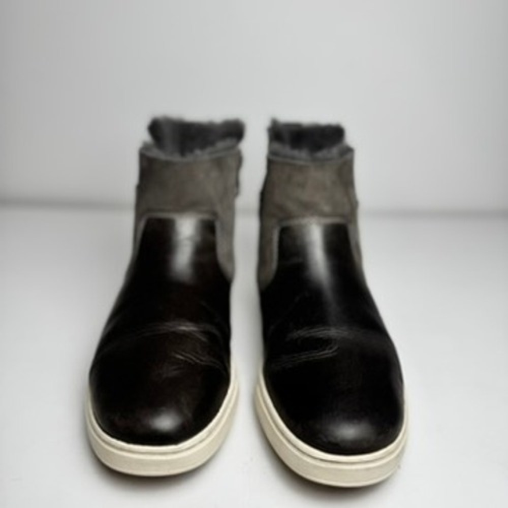 OluKai Pehuea Hulu Leather Suede Shearling Ankle Boots Brown Grey 20362-7B7B W9